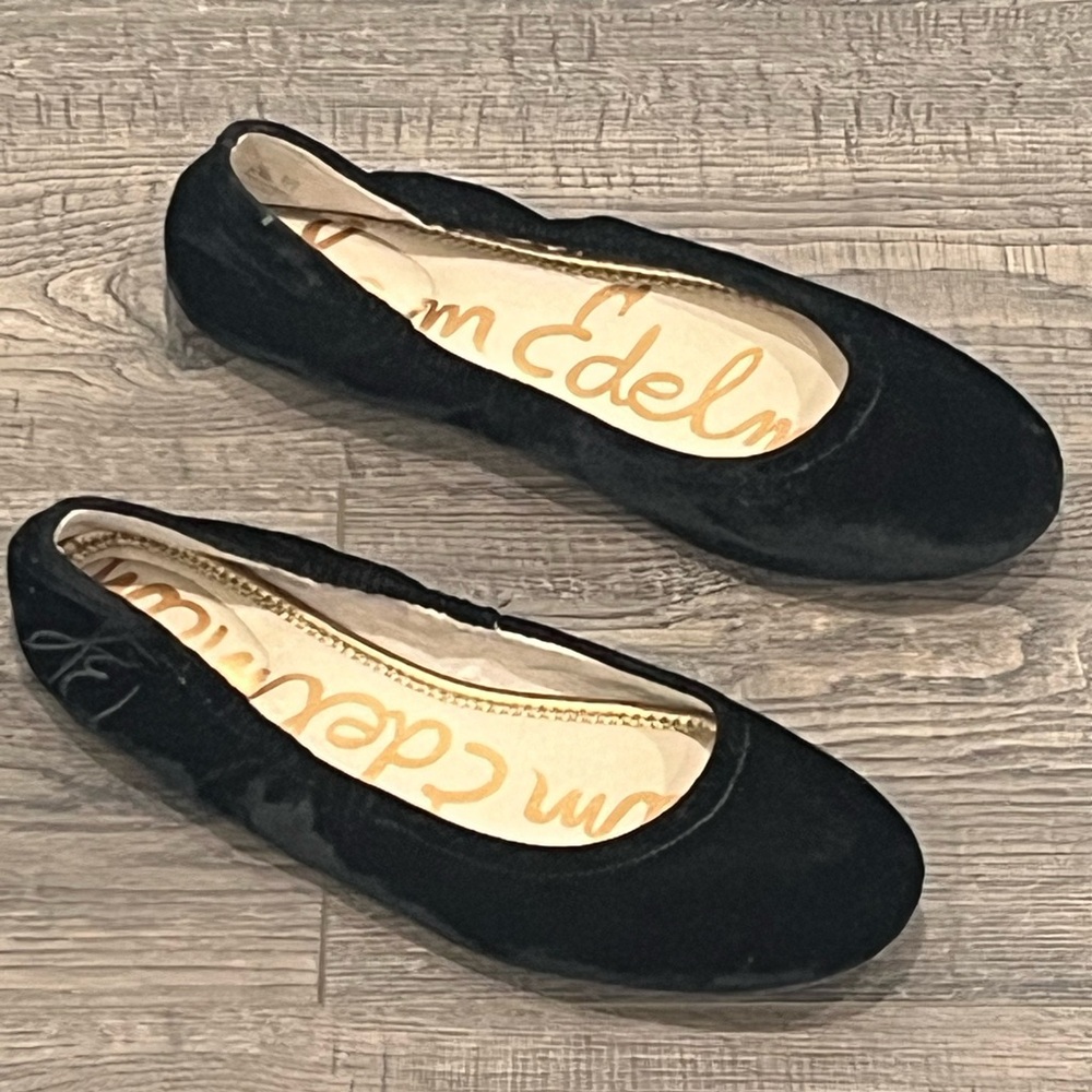 Sam Edelman Velvet Flats Size 6.5